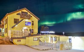 Abisko Guesthouse & Activities